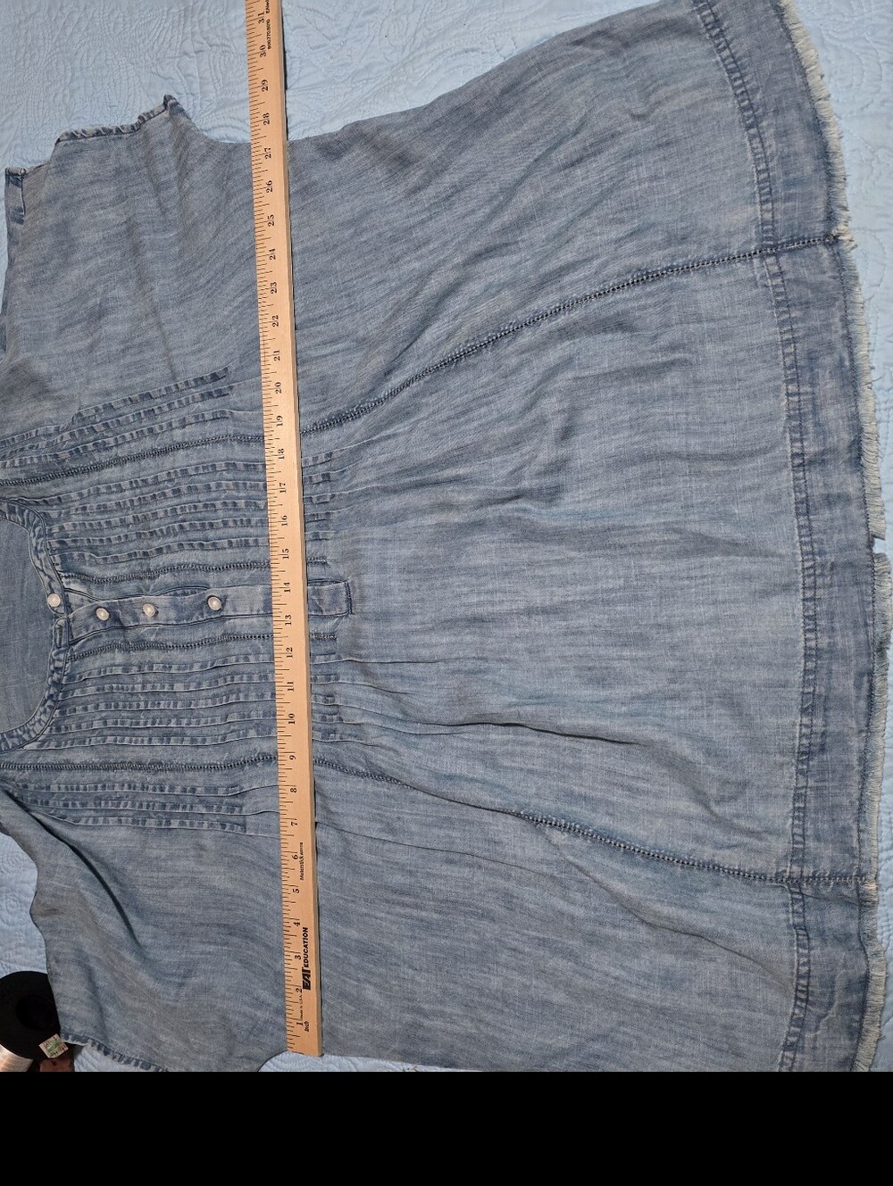J.Jill Denim Light Blue Chambray Pintuck Tunic Top Vertical Pintuck Pleats XL - Picture 10 of 10
